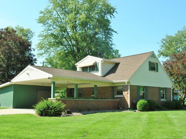 House for sale in Newburgh, Indiana