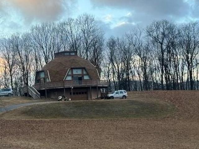 House for sale in Bedford, Pennsylvania