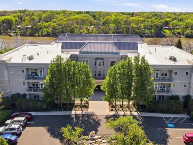 Condo for sale in Dublin, Ohio