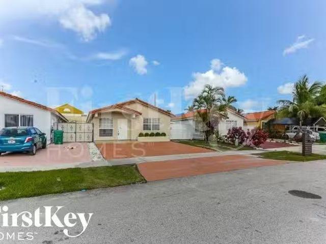 House for rent in Hialeah