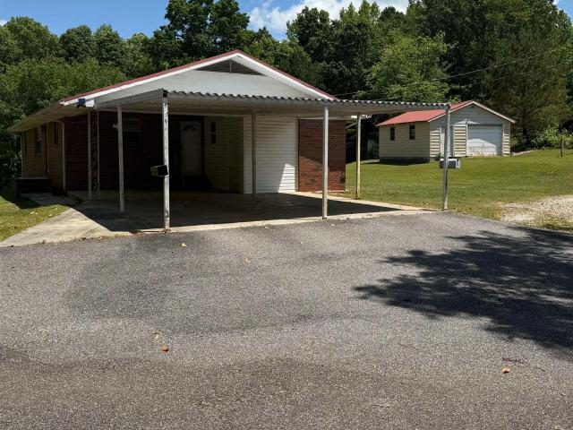 House for sale in Haleyville, Alabama