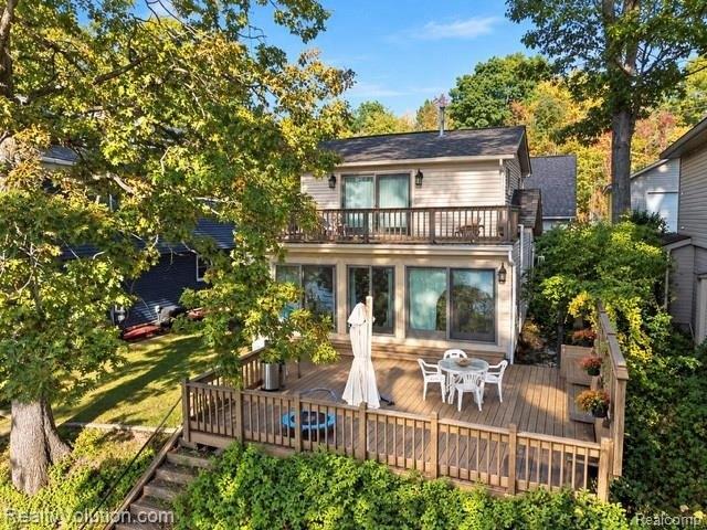 House for sale in Hadley, Hadley Township