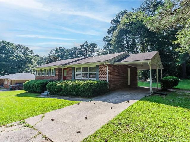 House for sale in Pine Lake, Georgia