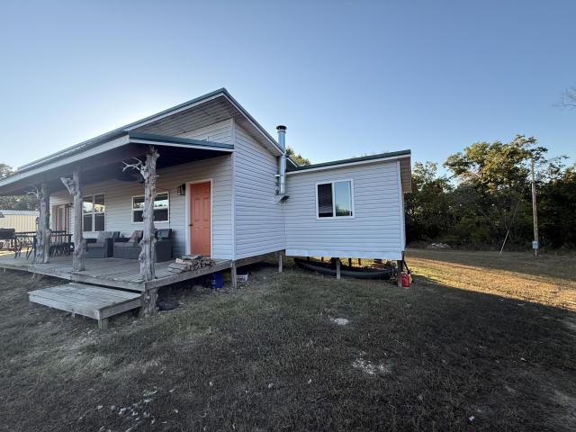 House for sale in Ava, Douglas County