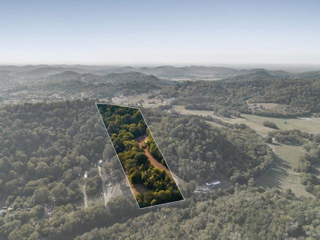 Land for sale in Bell Buckle, Middle Tennessee