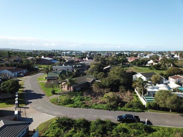 Land for sale in Cape St Francis, Eastern Cape