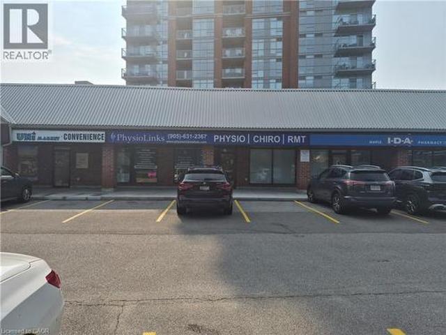 Commercial for rent in Burlington, Ontario