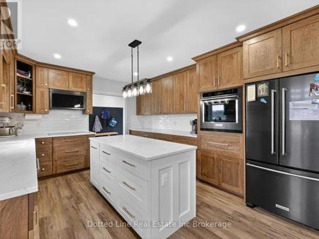 House for sale in Fairground, Ontario