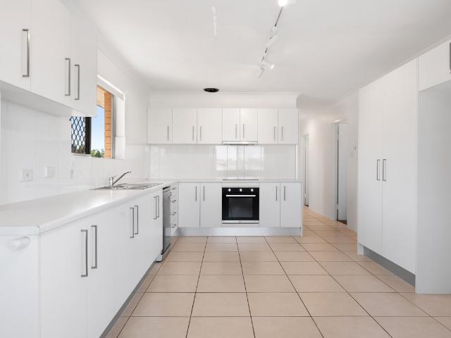 Apartment for rent in Toombul, Queensland