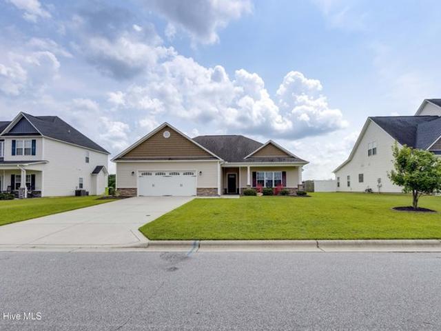 House for sale in Winterville, North Carolina