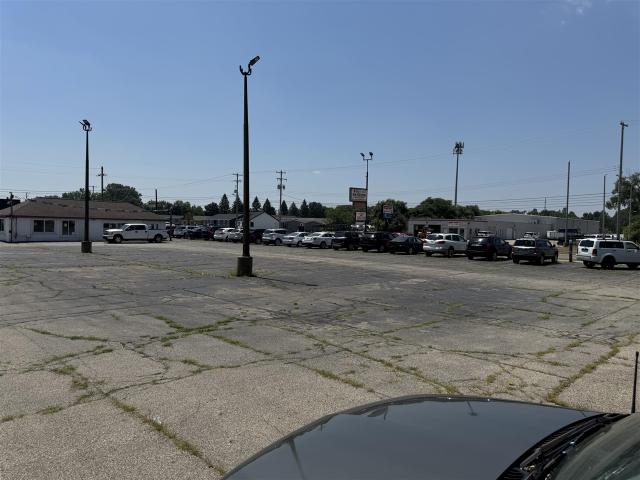Commercial for sale in Kentwood, Michigan