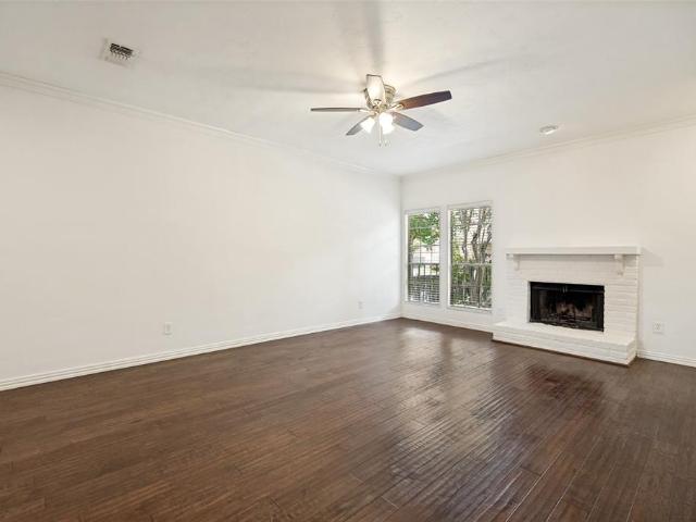 Condo for sale in Dallas, Texas