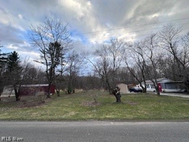 House for sale in Andover, Ohio