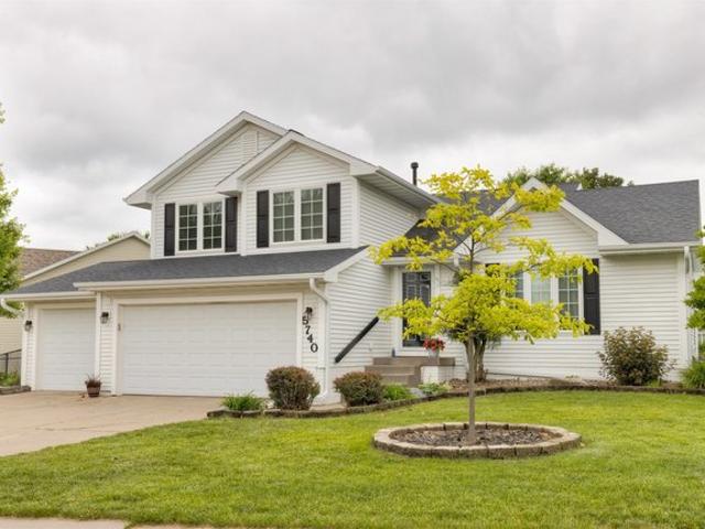 House for sale in Johnston, Iowa