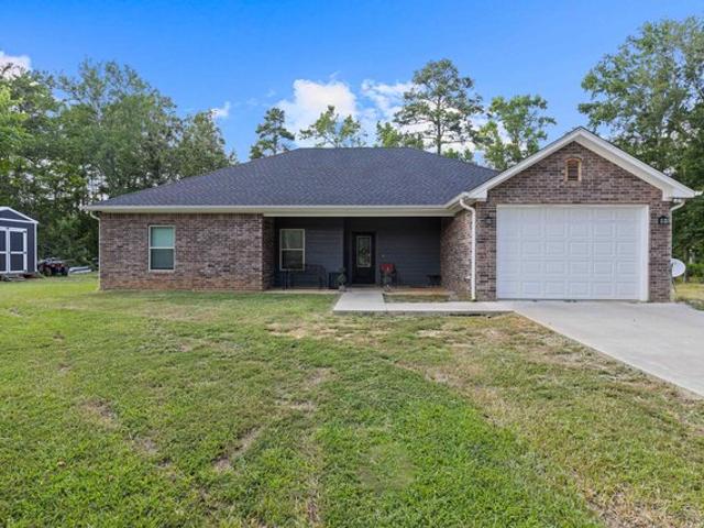 House for sale in Kilgore, Gregg County