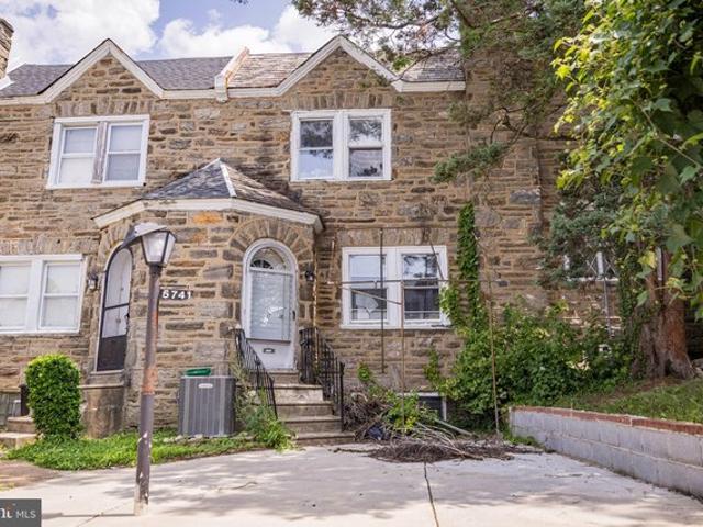Townhouse for sale in Philadelphia, Pennsylvania