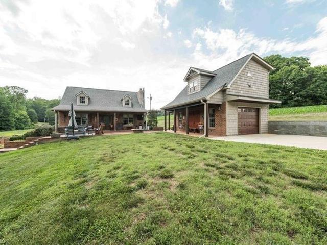 House for sale in East Bend, North Carolina