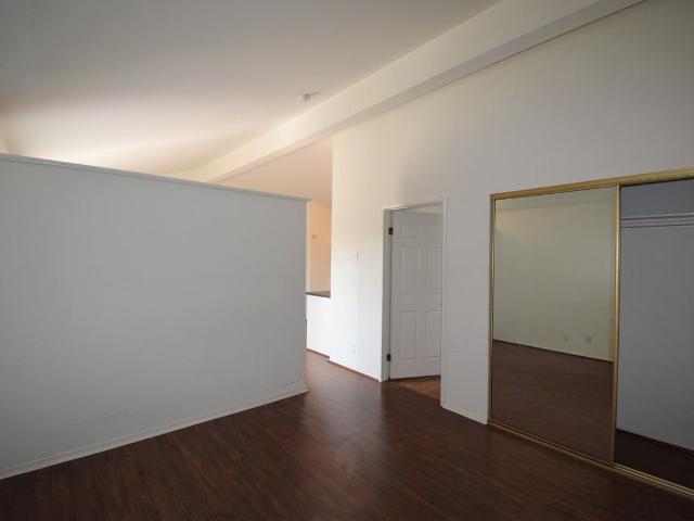 Apartment for rent in North Hollywood Neighborhood Council District, Canoga Park