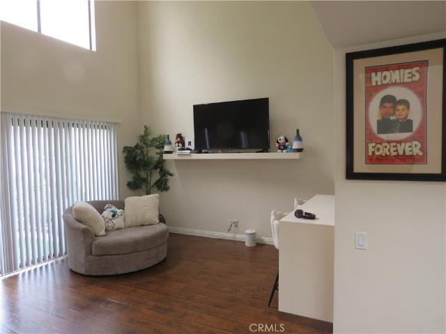 Condo for sale in Orange