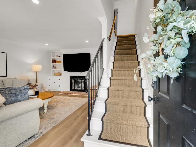 Townhouse for sale in Brentwood