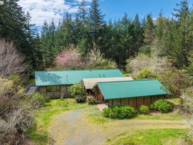 House for sale in Oregonia