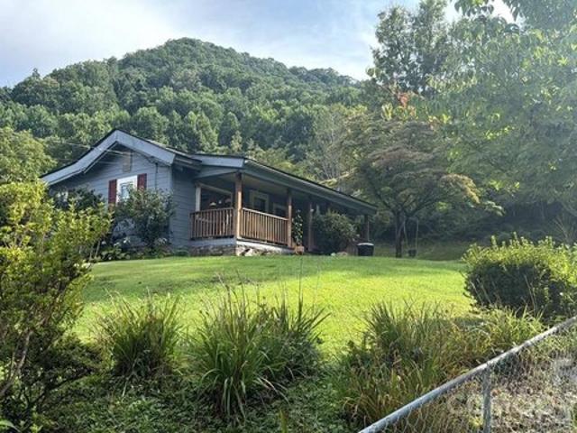 House for sale in Barnardsville, North Carolina