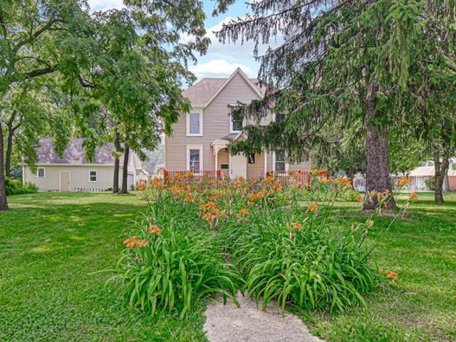House for sale in Crete, Illinois