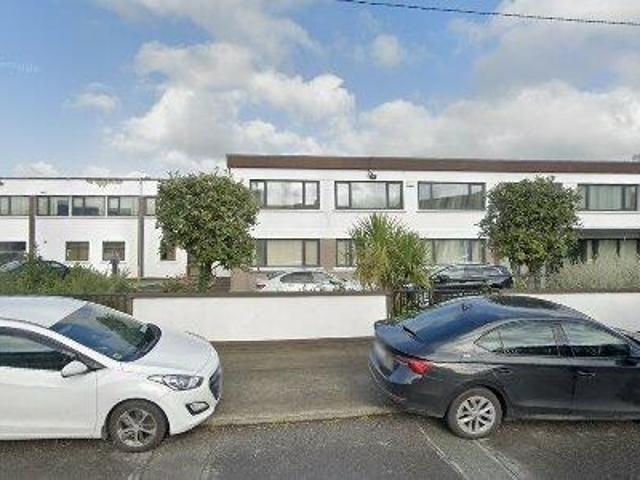 Office to rent in Bluebell, North Tipperary