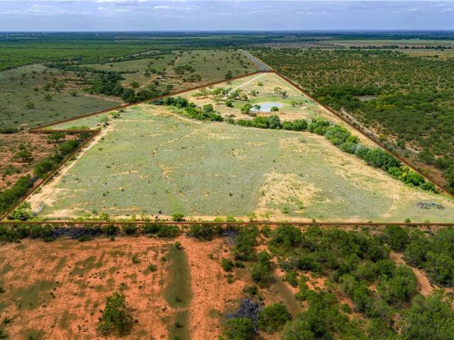 Commercial Land for sale in Jourdanton