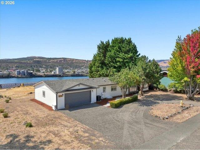 House for sale in Dallesport, Washington