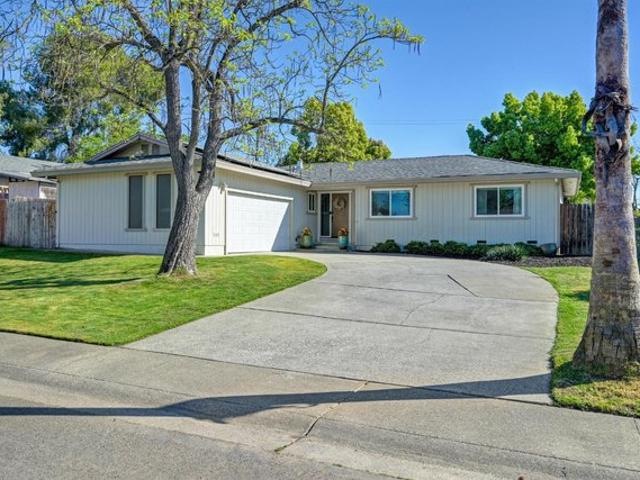 House for sale in Loomis, California