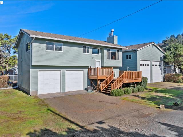 House for sale in Oregonia