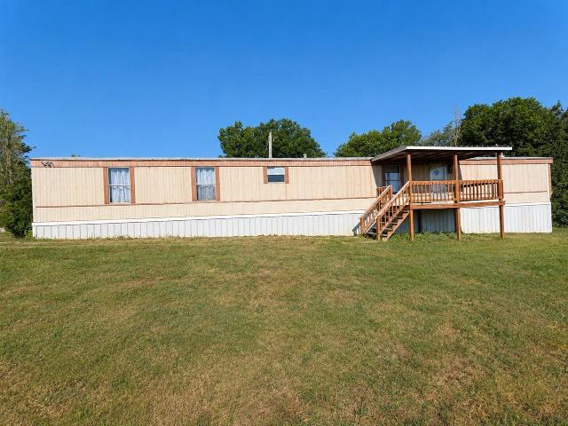 House for sale in Edmonton, Kentucky