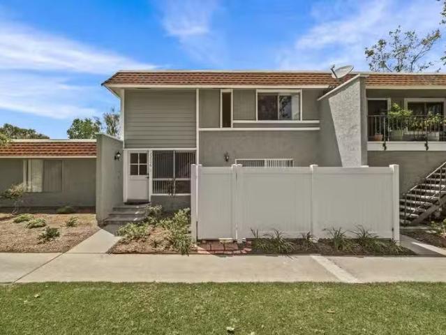 Condo for rent in Anaheim