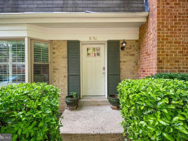 Townhouse for sale in Virginia
