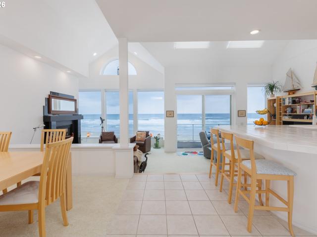 Condo for sale in Oregonia