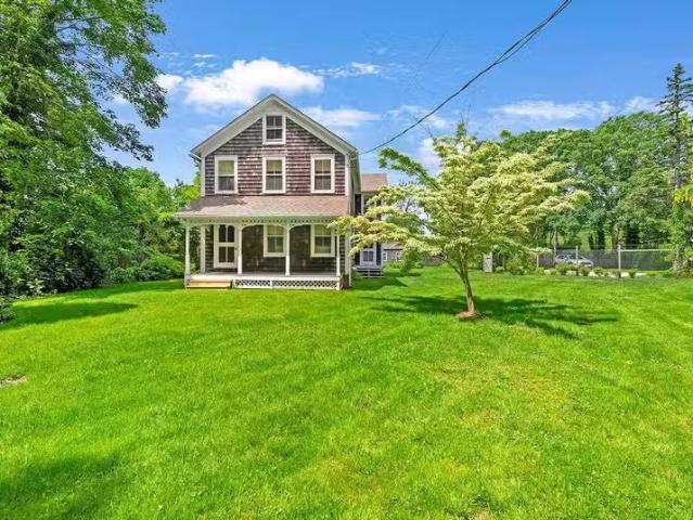 Condo for sale in Smithtown