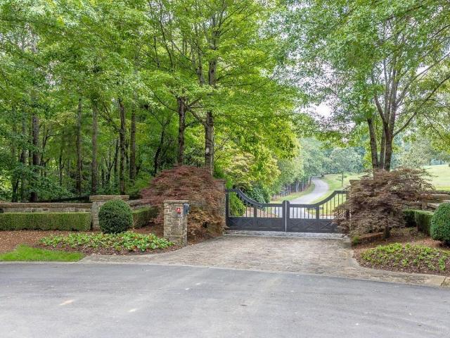 Land for sale in Suwanee, Georgia