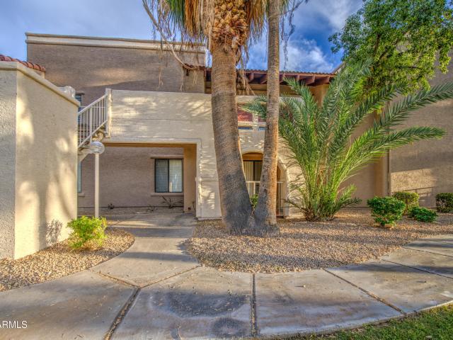 Condo for sale in Glendale, Arizona