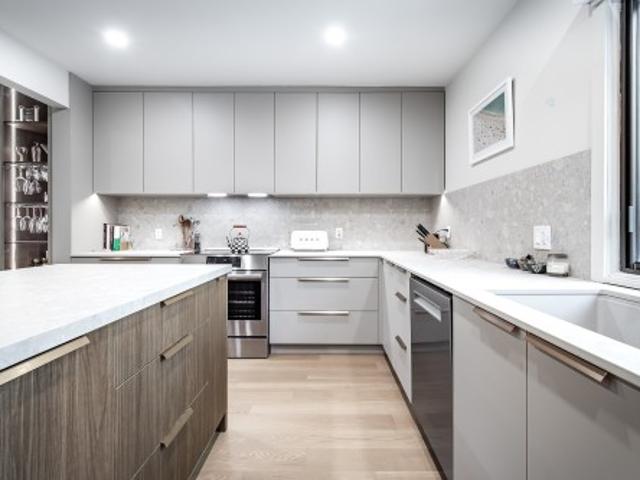 House for sale in Cote-saint-luc, Quebec