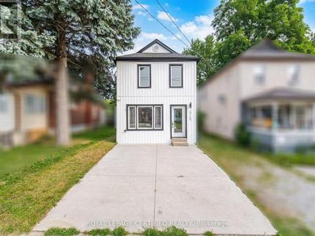 House for sale in Niagara, Ontario