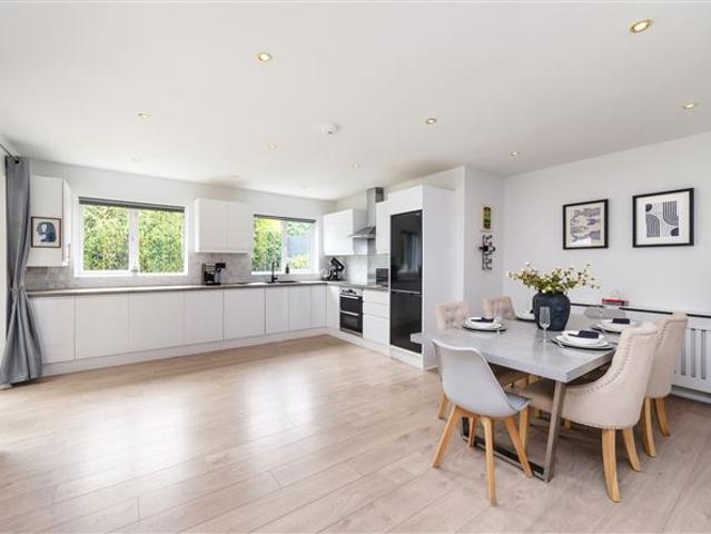 Detached House for sale in Bluebell, North Tipperary