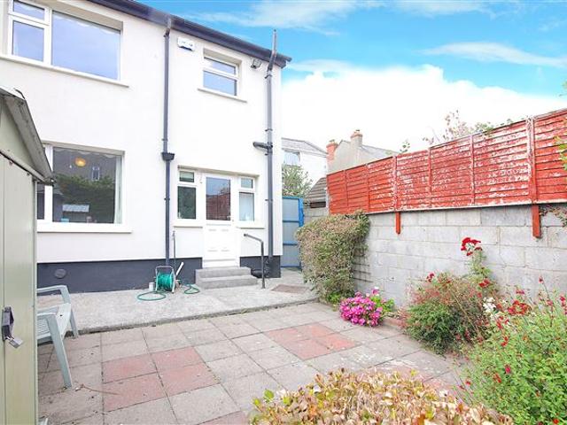 Detached House for sale in Bluebell, North Tipperary