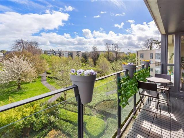 Apartment for sale in Bluebell, North Tipperary