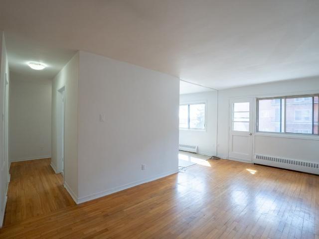 Apartment for rent in St. Leonard's, Quebec