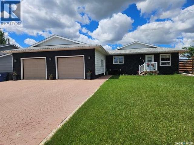 House for sale in Shaunavon, Saskatchewan