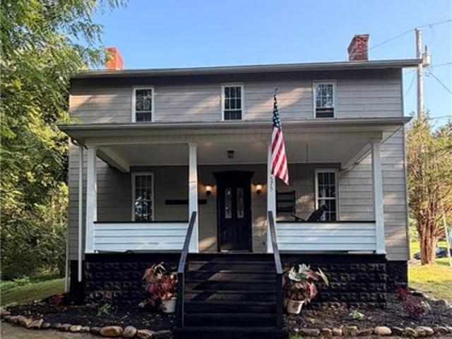 House for sale in Connellsville, Pennsylvania
