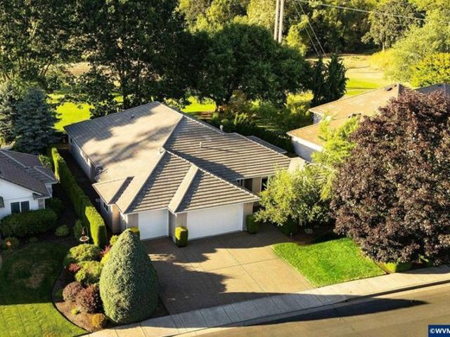 House for sale in Oregonia