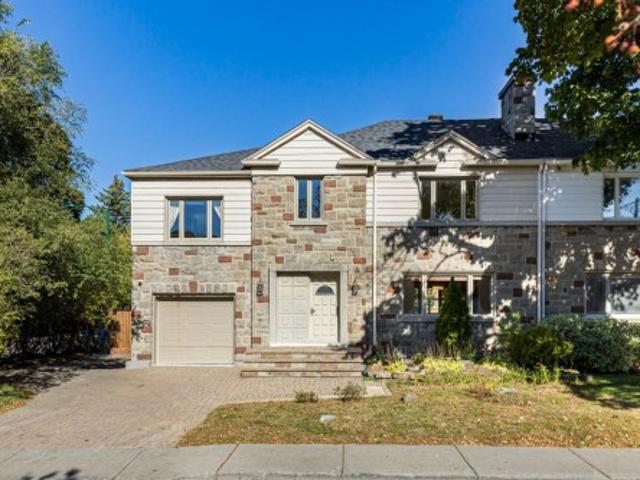 House for sale in Mont-royal, Quebec