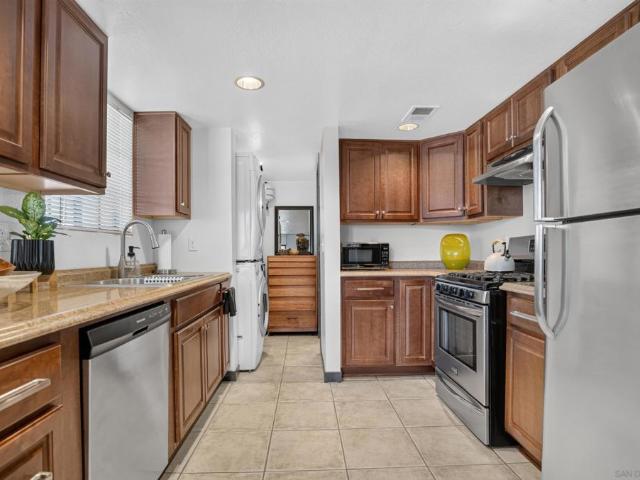Townhouse for sale in Chula Vista, California